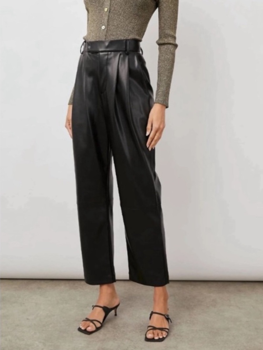 Rails Jo Black Pleated Vegan Faux Leather Pants Size 8